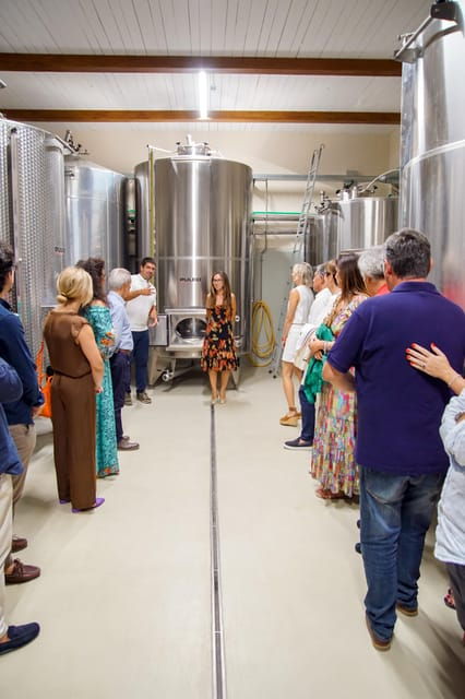 tenuta-valle-delle-ferle-wine-food-tasting-in-caltagirone