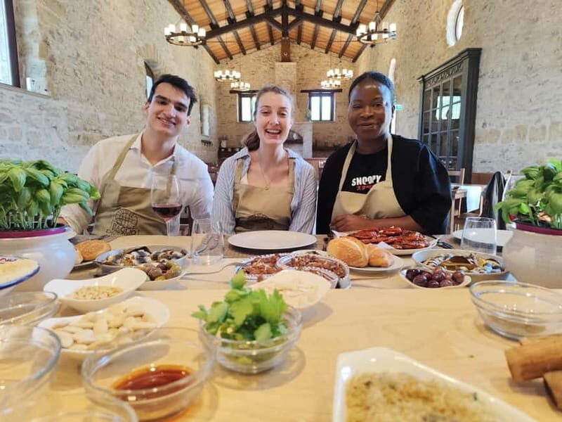 Tenute Baglio Passofondo Home restaurant typical Sicilian - What to Expect from Your Sicilian Dinner Experience