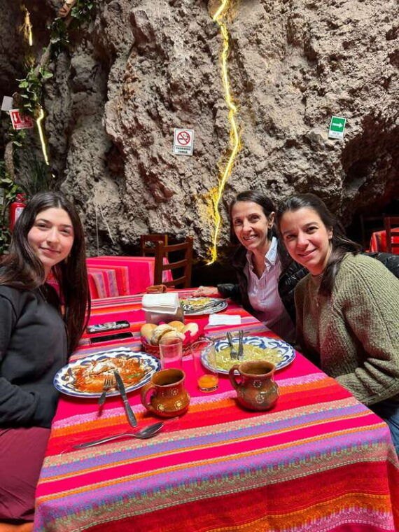 teotihuacan-guided-tour-of-the-pyramids-breakfast-in-cave