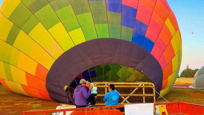 Teotihuacan: Hot Air Balloon Ride with Breakfast & Transport - Discovering the Teotihuacan Hot Air Balloon Experience