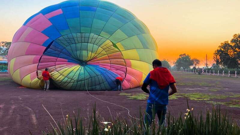 Teotihuacan: Hot Air Balloon Ride with Breakfast & Transport - FAQ