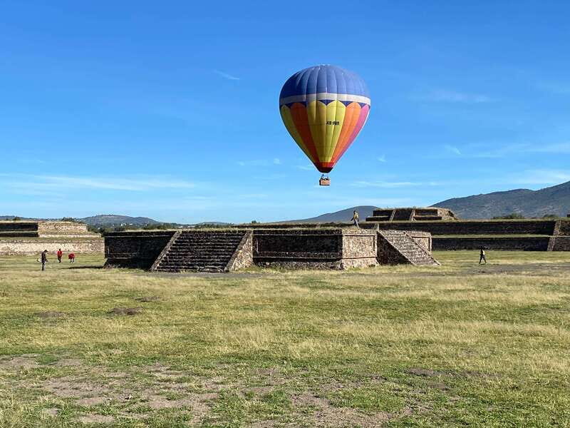 Teotihuacan is more than 2 big pyramids it's a whole culture - Key Points