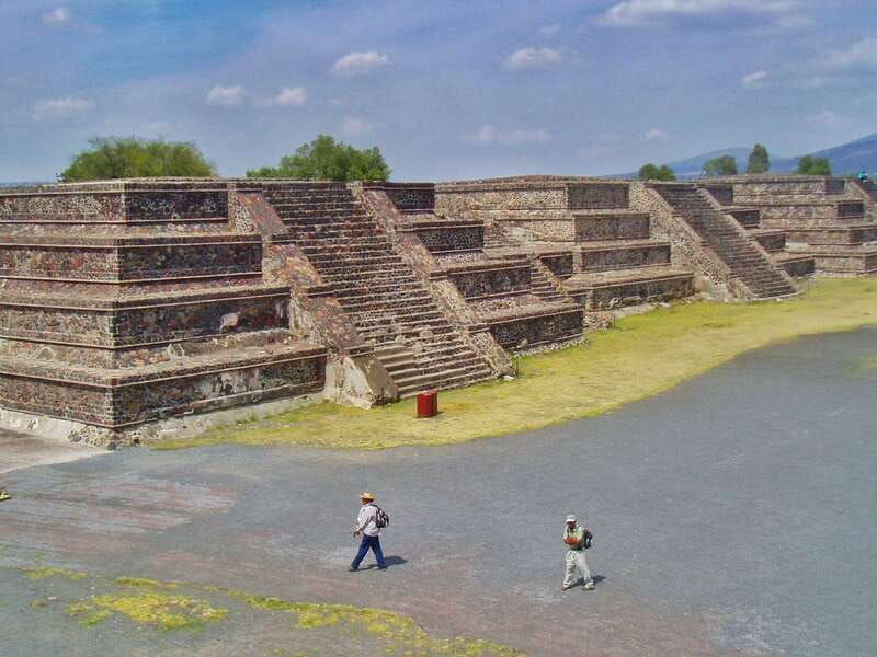 teotihuacan-pyramids-guided-walking-tour-2-hours