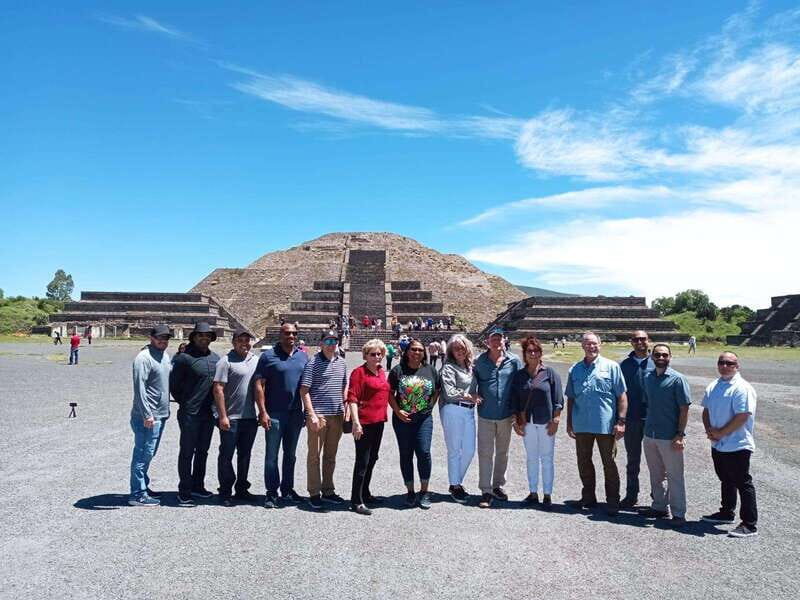 Teotihuacan Pyramids: Private Tour with Transportation - A Closer Look at the Tour Experience