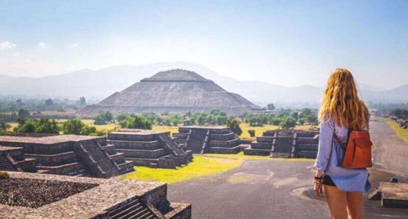 Teotihuacan: Tour with a local, transportation & food - Practical Details and Tips