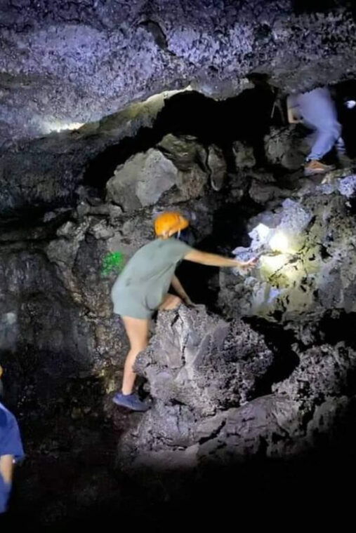 tepoztlan-lava-tunnel-hike-tour