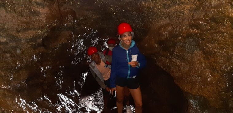 terceira-island-half-day-van-tour-to-the-caves