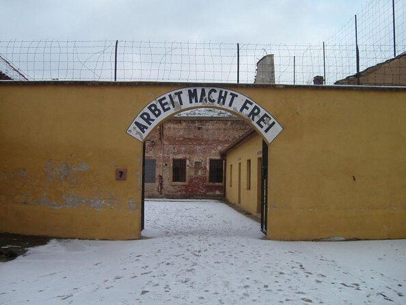terezin-camp-bohemian-switzerland-top-rated-small-group-tour-from-prague