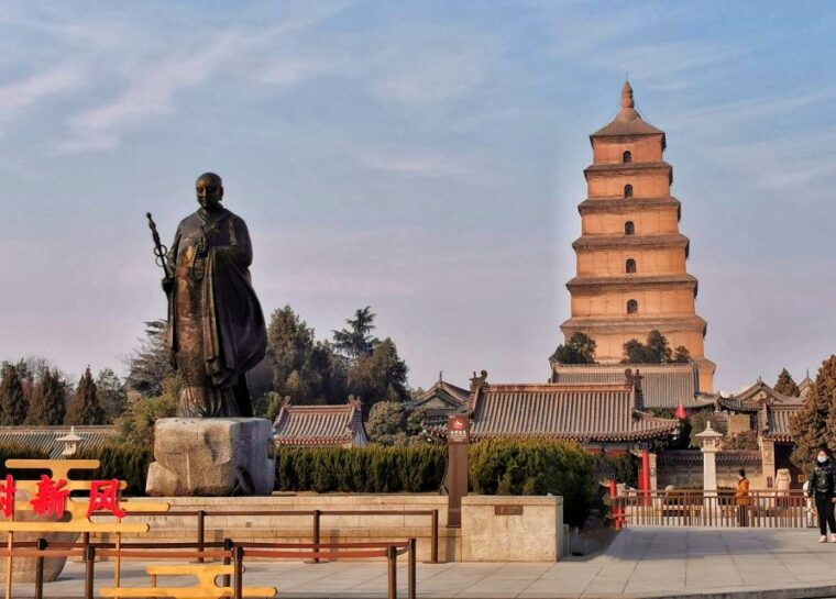 terracotta-army-big-wild-goose-pagoda-city-wall-day-tour