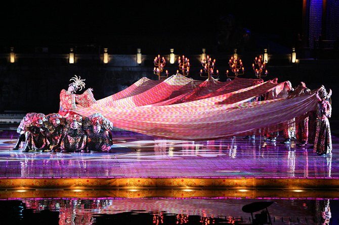 Terracotta Army Tour with Evening Show of Everlasting Regret Song - Practical Aspects