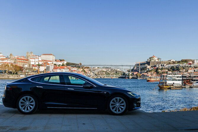 tesla-s-luxury-executive-porto-airport-transfer