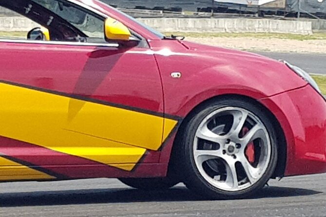 test-drive-alfa-romeo-mito-race-car-on-a-race-track-including-video