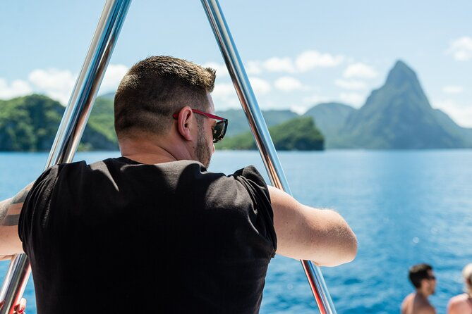 tet-paul-hike-soufriere-catamaran-experience