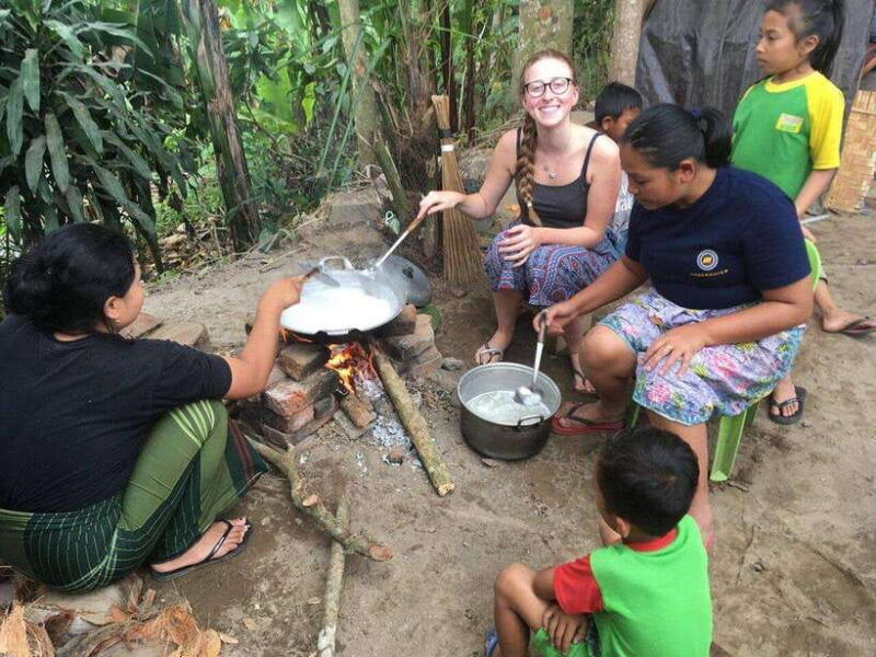 tetebatu-walk-on-rice-terrace-waterfall-include-luch
