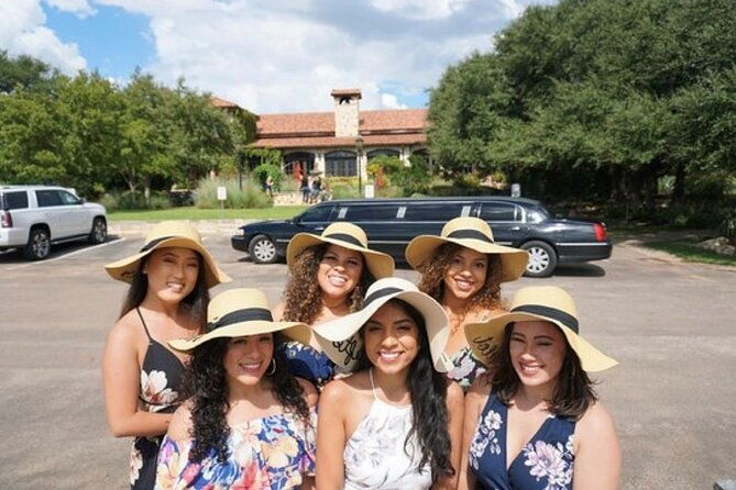 texas-hill-country-group-wine-tour-by-limousine