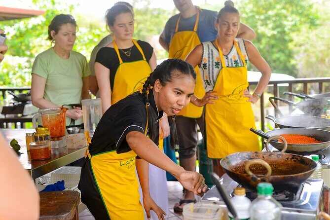 Thai Cooking in a Teak House on Koh Lanta - Analyzing the Value & Practical Details