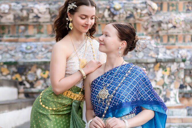 Thai Costume Photography at Wat Arun/Pho Temple: Bangkok - FAQ