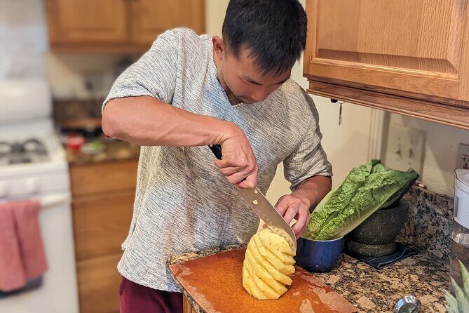 Thai Home Cooking Class with Young in Nonthaburi, Near Bangkok - What to Expect from the Thai Home Cooking Class