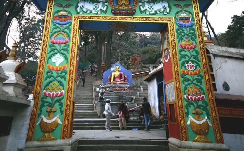 Thamel and Swayambhunath (Monkey Temple) Walking Tour - Exploring the Complex