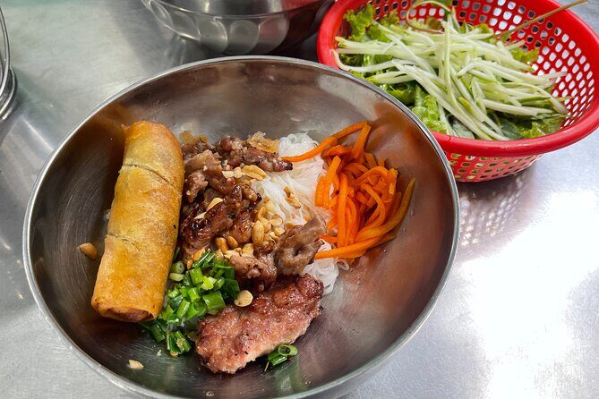 The 10 Tastings of Ho Chi Minh City With Saigon Vibes - Exploring the Flavors and Sights of Saigon