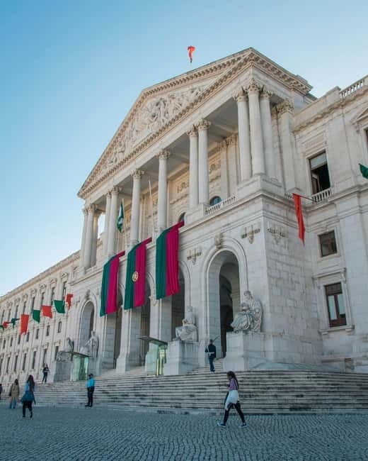 The 7 Hills of Lisbon Tuk Tuk Tour (4-hours) - FAQ