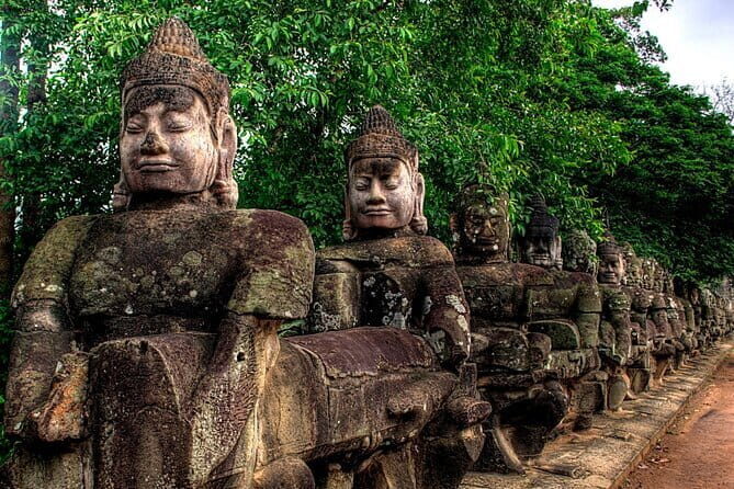 The Angkor Thom Kingdom by Tuk Tuk - A Closer Look at the Tour Experience