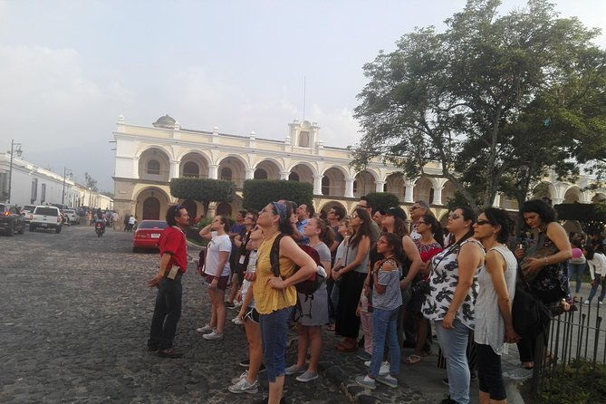 the-antigua-and-san-juan-del-obispo-palace-from-port-quetzal-group