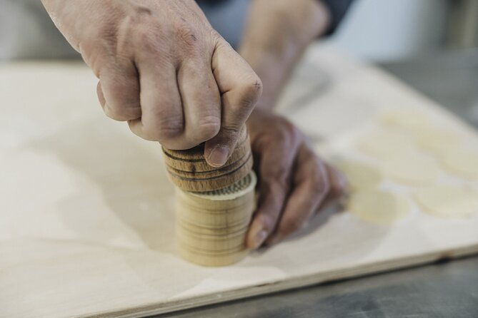 the-art-of-corzetti-handcrafted-pasta-perfection-2