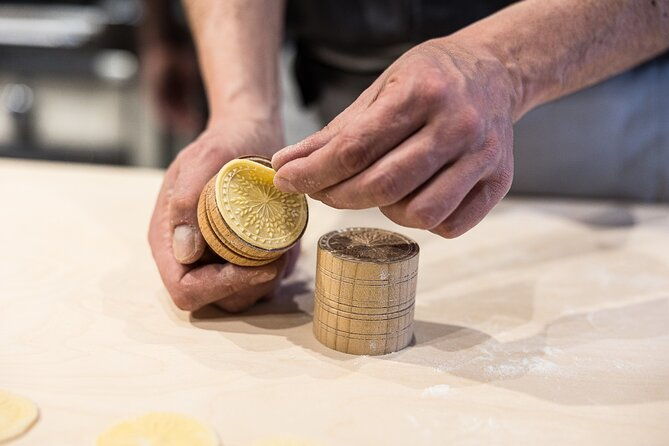 the-art-of-corzetti-handcrafted-pasta-perfection