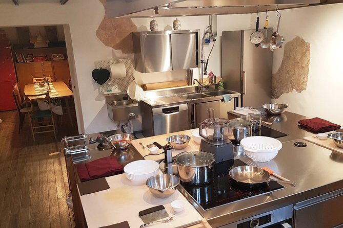 The Art of Making Pizza-Cooking Class in Unique Location with Italian Pizzachef - Who’s This Experience Best For?