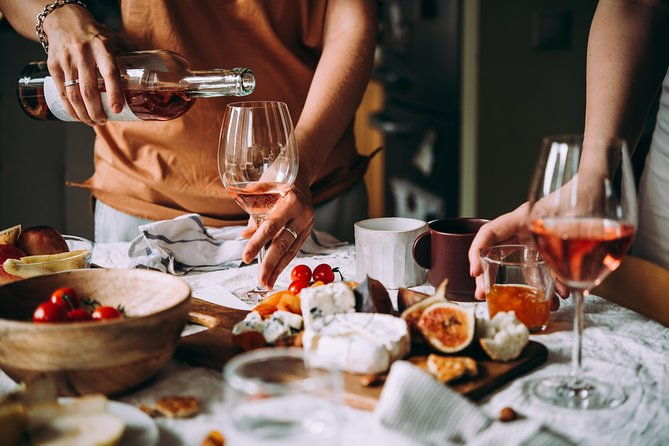 the-art-of-the-italian-aperitivo-with-a-local-learn-enjoy-in-arezzo