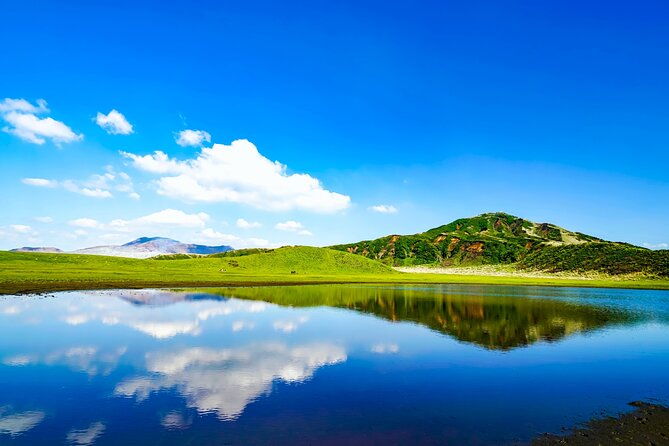 the-aso-caldera-wagyu-lunch-one-day-tour-from-fukuoka