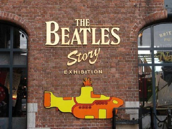 the-beatles-liverpool-magical-mystery-tour-from-london