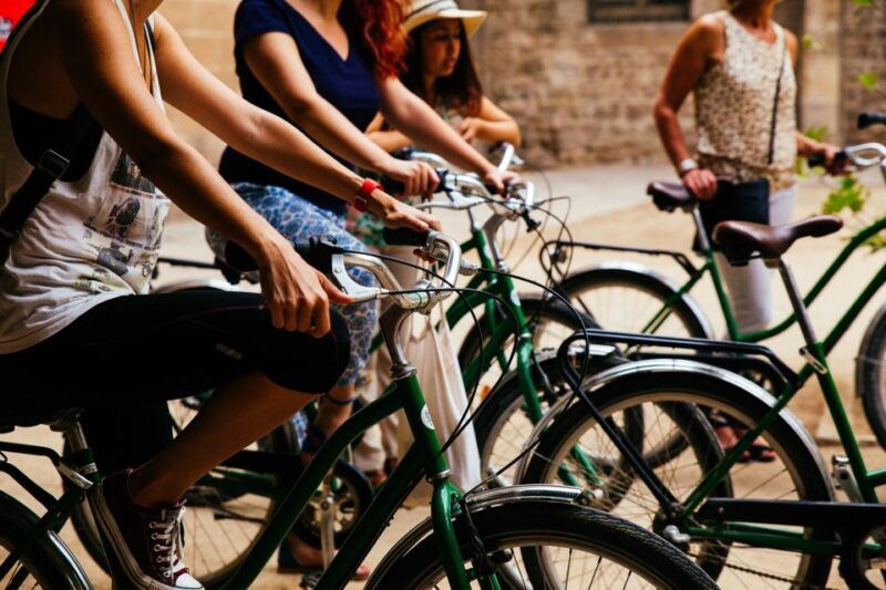the-beauty-of-barcelona-by-bike-private-tour-2
