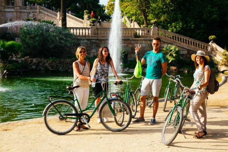 the-beauty-of-barcelona-by-bike-private-tour-2