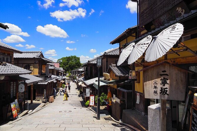 the-beauty-of-kyoto-historical-walking-tour-of-higashiyama-area