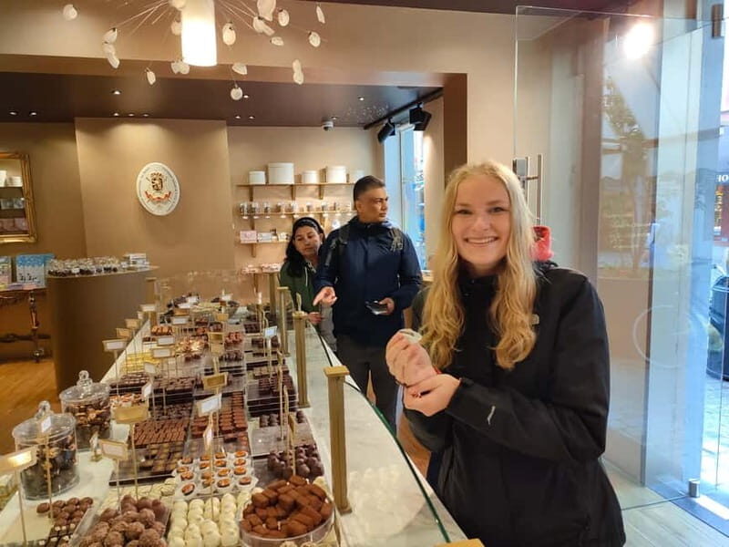 Thé best chocolate in Bruges! Private tour! - Why Choose This Tour?