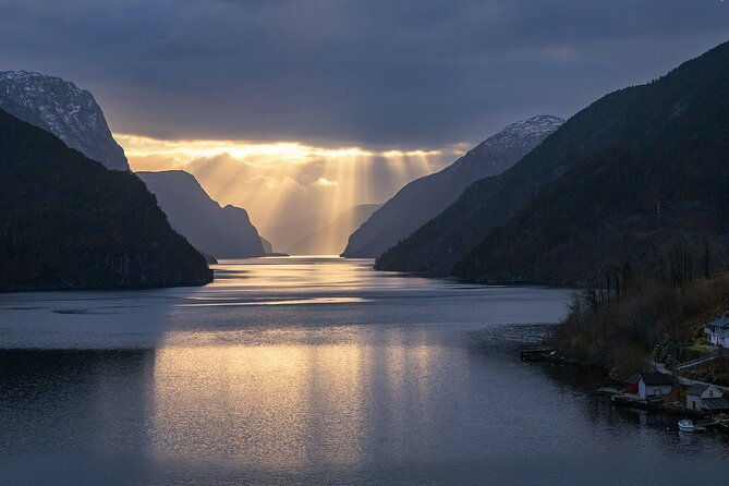 the-best-fjordcruise-bergen-fjord-by-zodiac-or-pontoon-boat