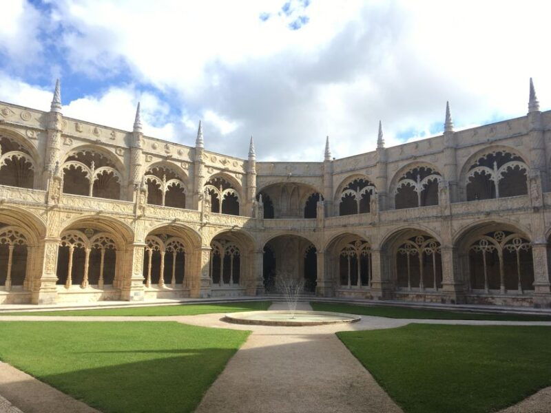 the-best-guiding-visit-to-jeronimos-tiket-included
