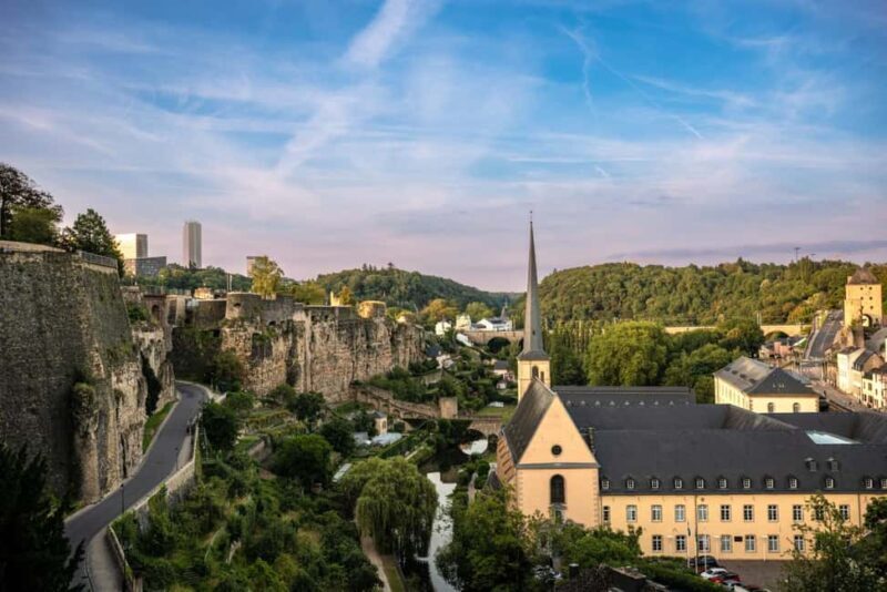The Best of 3 Hours Private Walking Tour in Luxembourg - Key Points