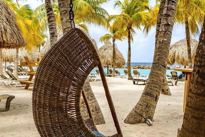 the-best-of-curacao-willemstad-city-tour-blue-curacao-tasting