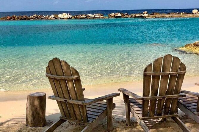 the-best-of-curacao-willemstad-city-tour-blue-curacao-tasting