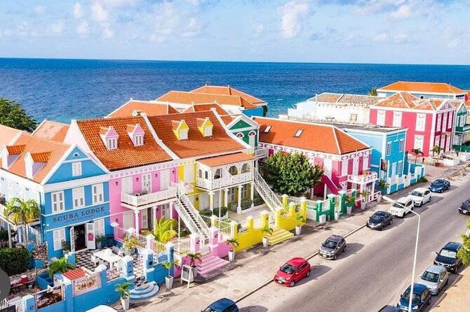 the-best-of-curacao-willemstad-city-tour-blue-curacao-tasting