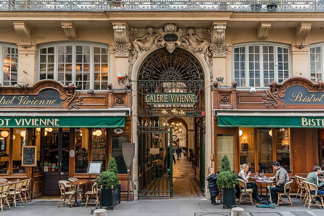 the-best-of-hidden-paris-undiscovered-quarters-secret-gems