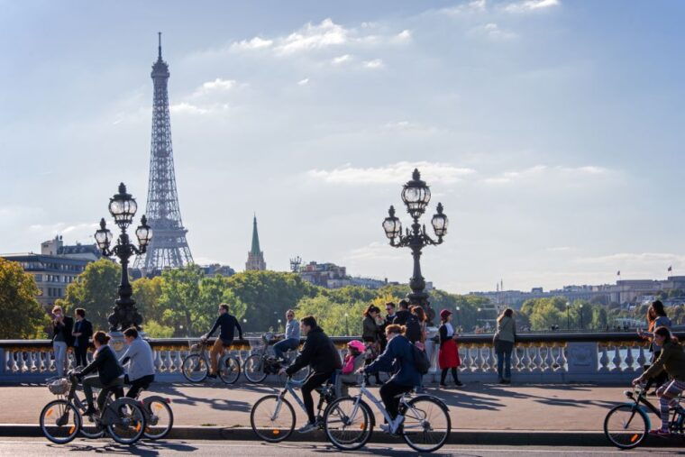 the-best-of-paris-by-bike-with-a-local