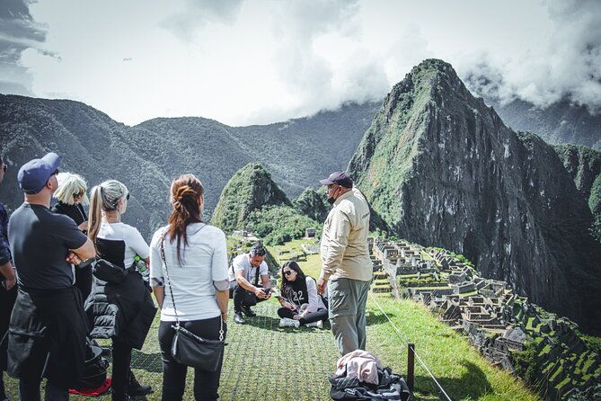 the-best-of-peru-6-days-from-puno-to-lake-titicaca-cusco-and-machu-picchu
