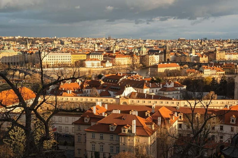 The Best Of Prague: 3 Hour Walking Tour - The Value of a Guided Tour like This