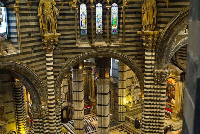 the-best-of-siena-and-san-gimignano-from-livorno