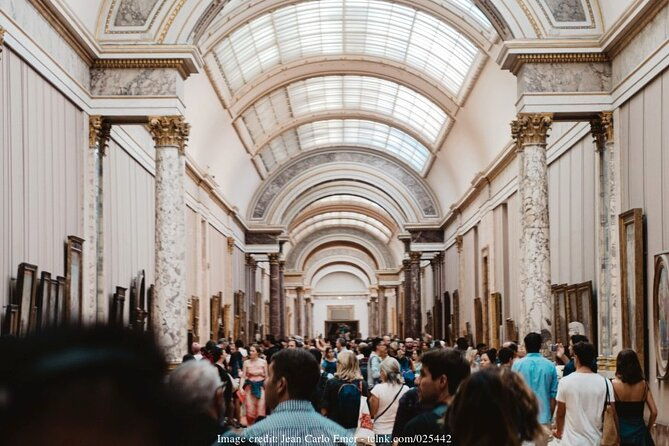 the-best-of-the-louvre-museum-private-guided-tour-2