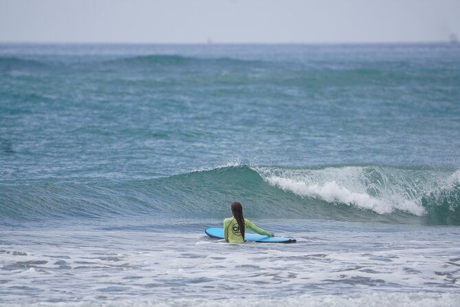 the-best-surf-lessons-in-playa-samara
